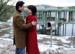 romantic scene from movie The Lake house