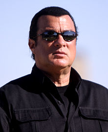 220px-Steven_Seagal_by_Gage_Skidmore